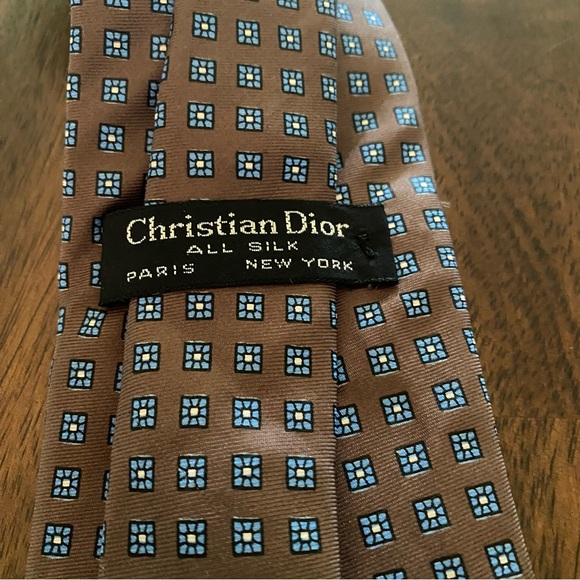 Christian Dior Silk Tie - Picture 6 of 6